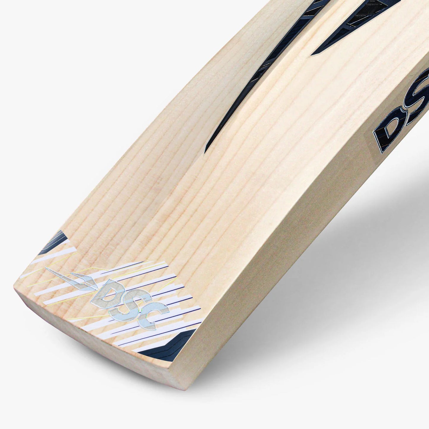DSC Blak 77 Cricket Bat