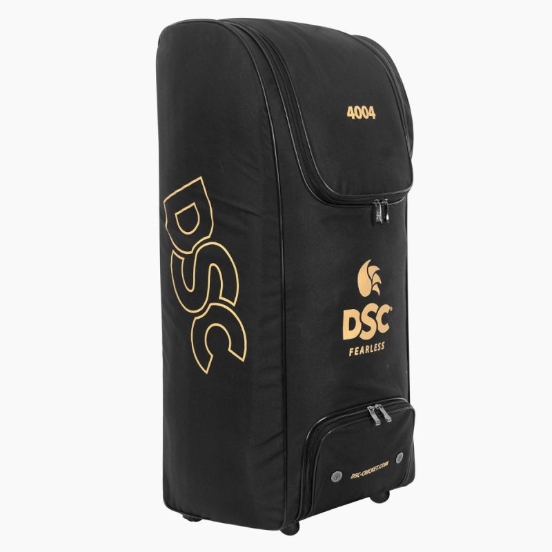 DSC Black 4004 kit bag Wheelie